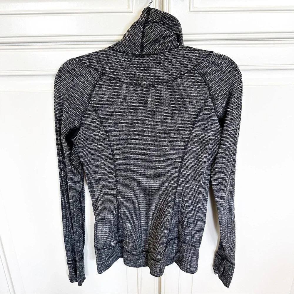 Lululemon Athletica Women’s Think Fast Pullover Stretch Workout Exercise Sweater